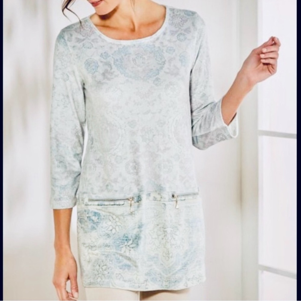 Soft Surroundings Ultra Soft Light Blue and Ivory Patterned Tunic